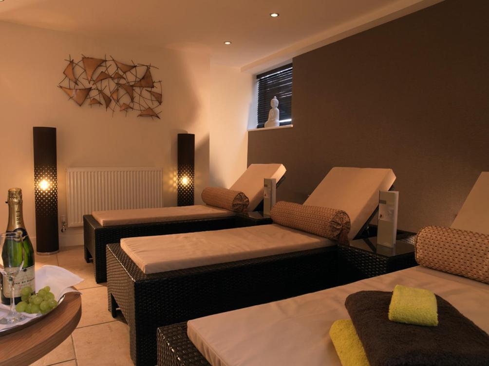 The Bridge Hotel And Spa Wetherby Bagian luar foto