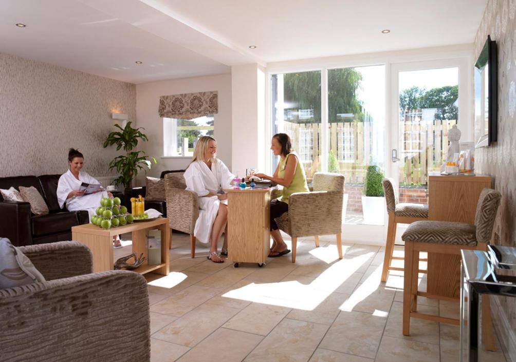 The Bridge Hotel And Spa Wetherby Bagian luar foto
